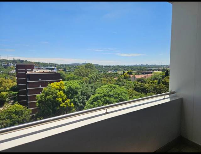 2 BEDROOM APARTMENT FOR SALE IN MENLYN